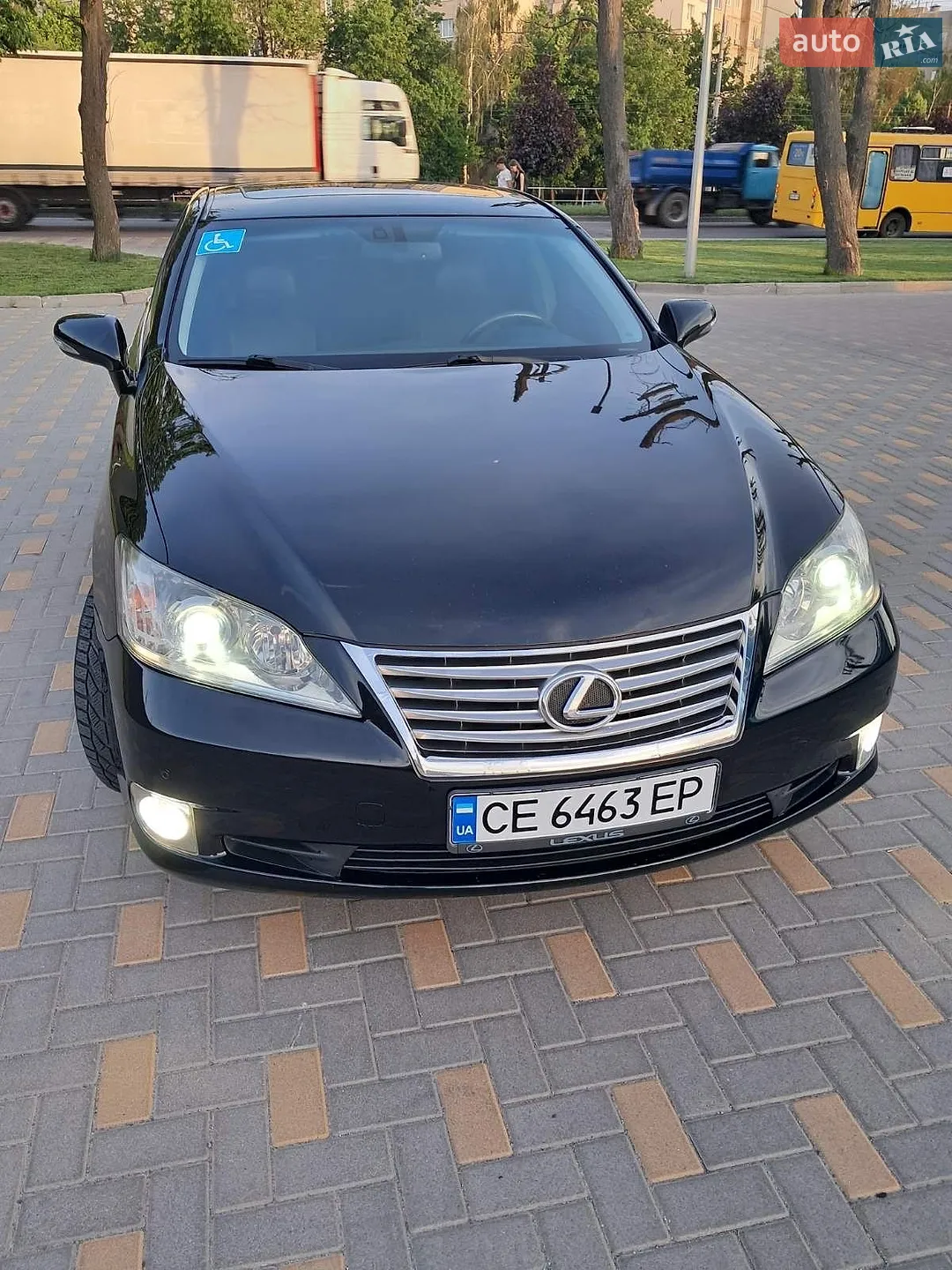 2011 Lexus ES - мініатюра 4
