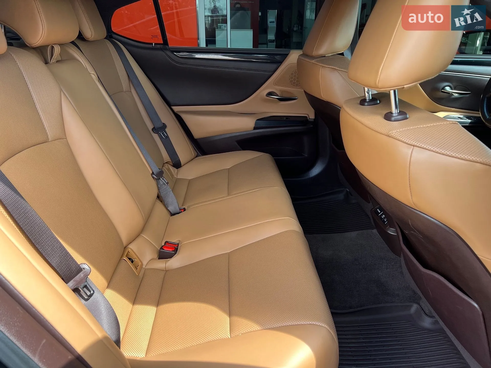 2020 Lexus ES - мініатюра 12