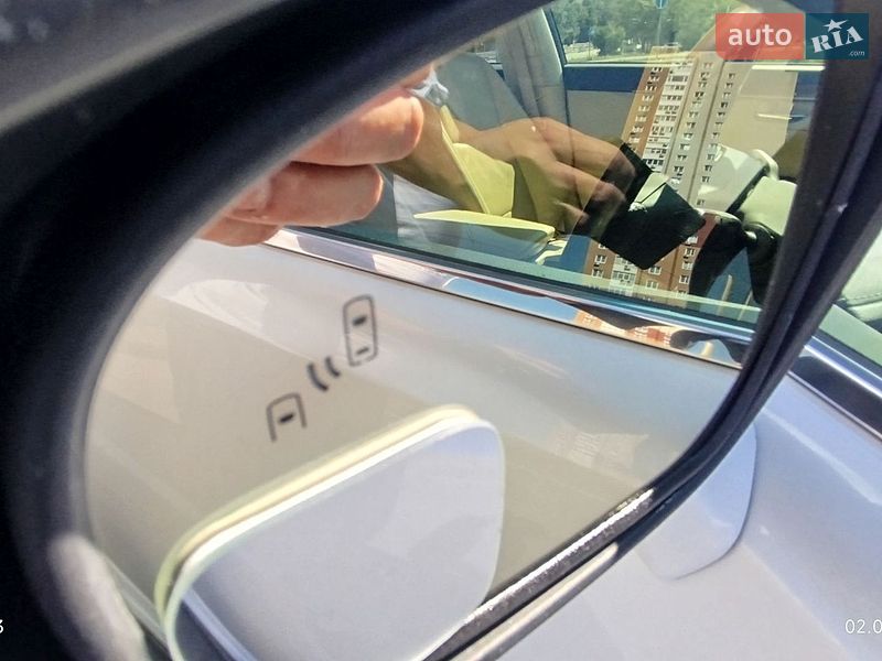 Седан Lexus ES 2014 в Киеве