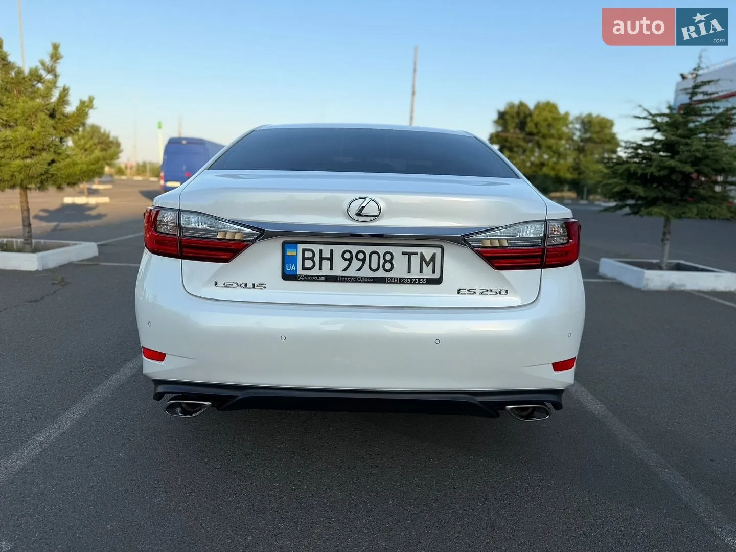2017 Lexus ES - мініатюра 11