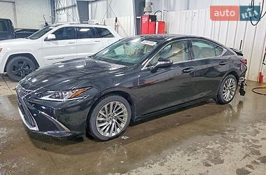 Lexus ES 2023