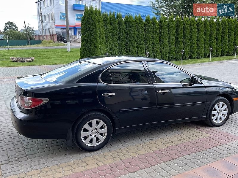 Седан Lexus ES 2002 в Дунаевцах