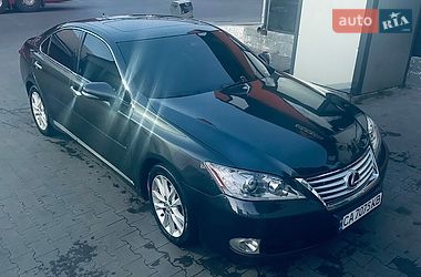 Седан Lexus ES 2010 в Умани