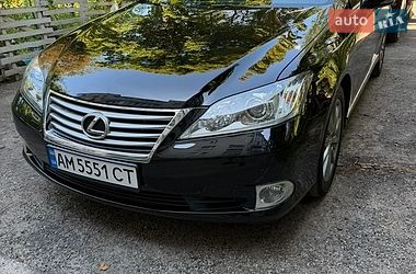 Седан Lexus ES 2010 в Житомирі
