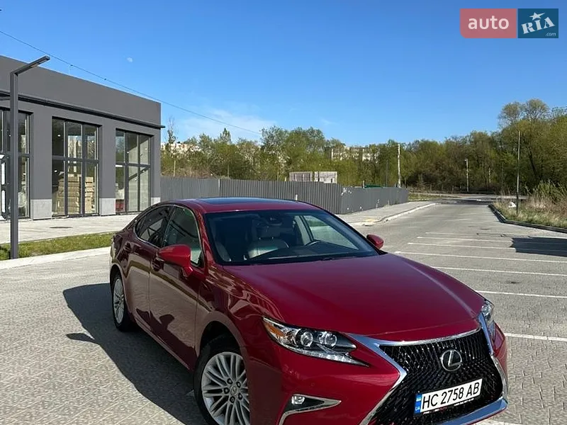 Lexus ES 2017