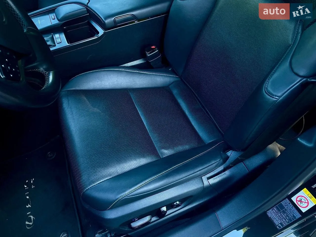 2019 Lexus ES - мініатюра 32