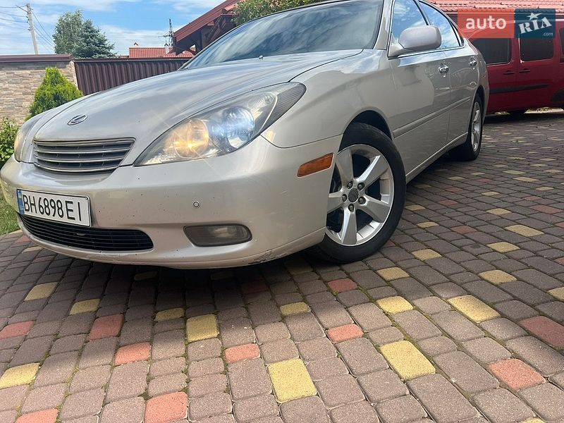 Седан Lexus ES 2003 в Львові