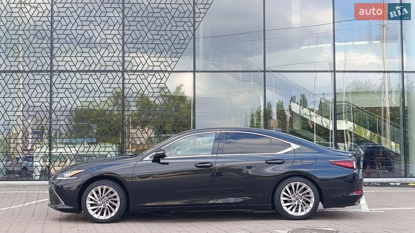 2019 Lexus ES - мініатюра 3