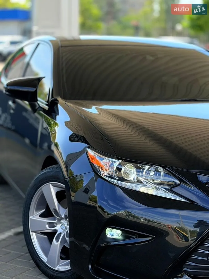 2017 Lexus ES - мініатюра 8