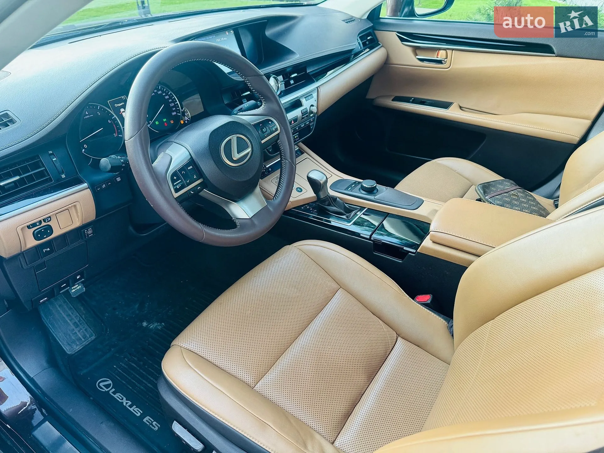 2018 Lexus ES - мініатюра 10
