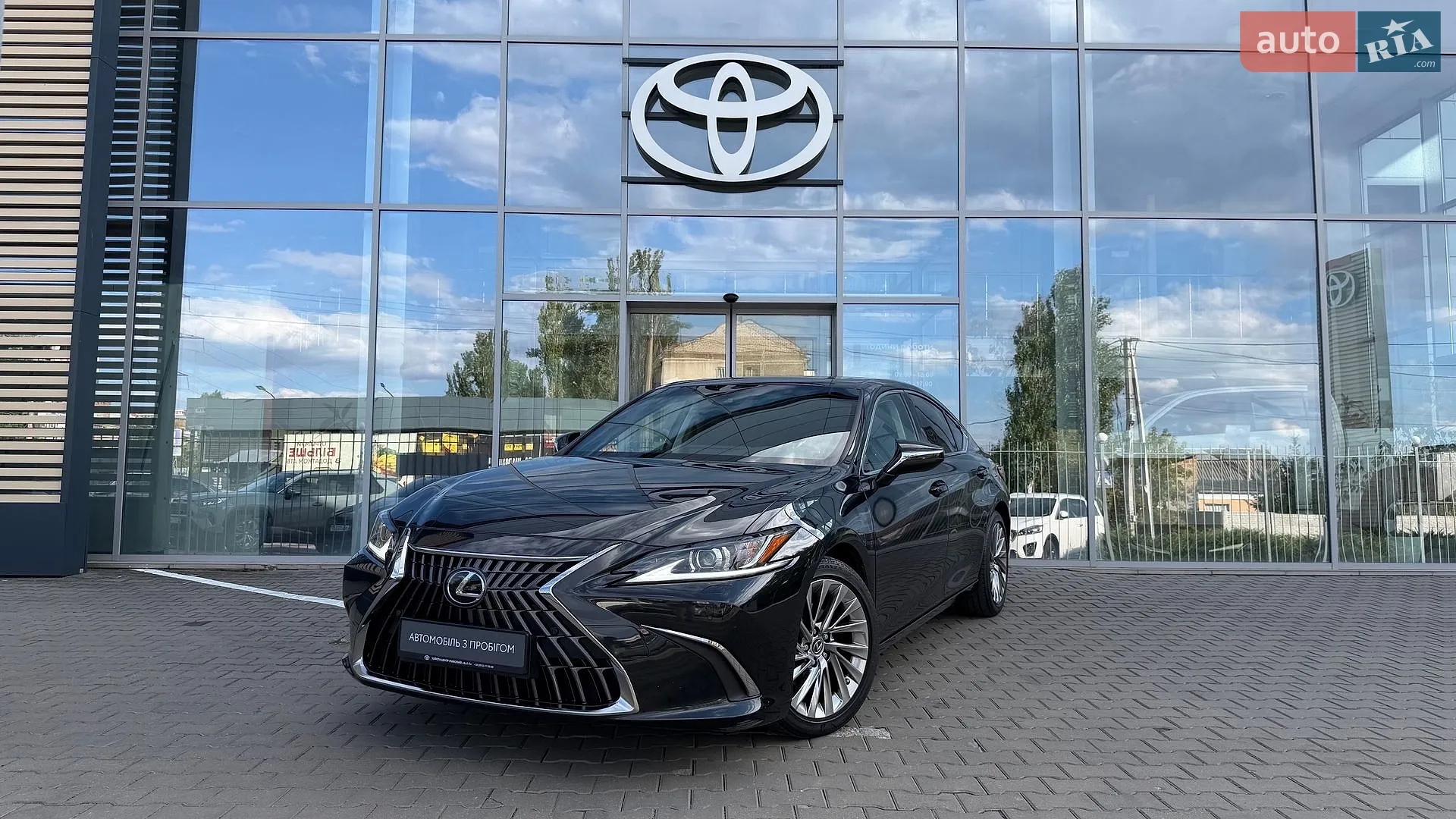 2022 Lexus ES - фото 1