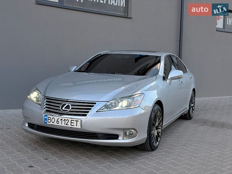 Седан Lexus ES 2009 в Тернополі