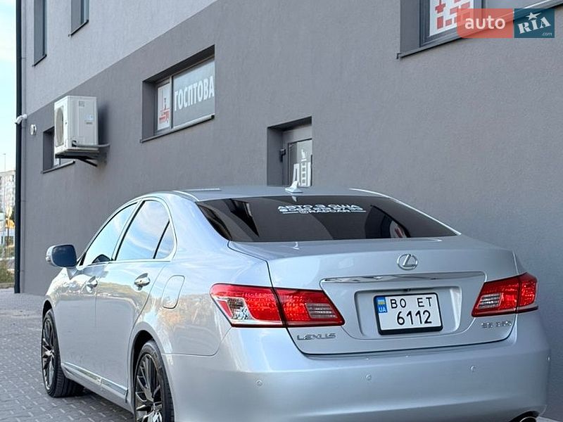 Седан Lexus ES 2009 в Тернополі