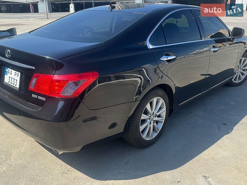 Седан Lexus ES 2008 в Киеве