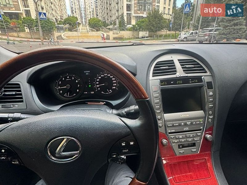 Седан Lexus ES 2008 в Киеве