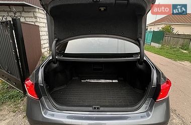 Седан Lexus ES 2011 в Борзне