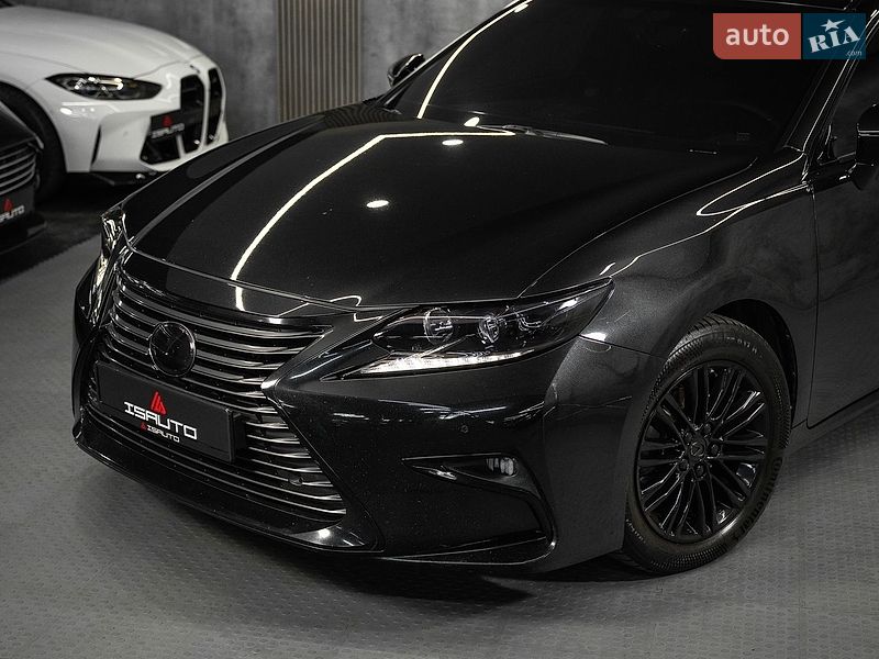 Седан Lexus ES 2016 в Одессе