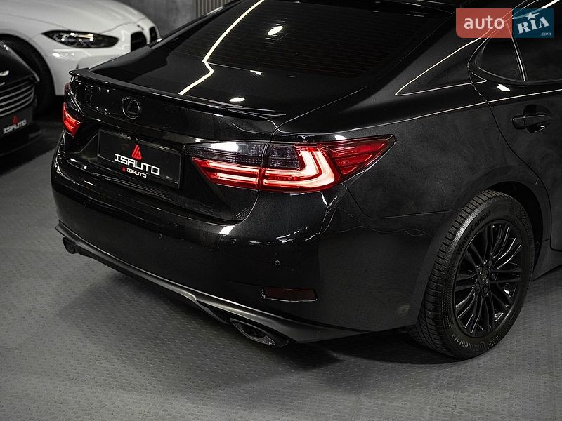 Седан Lexus ES 2016 в Одессе