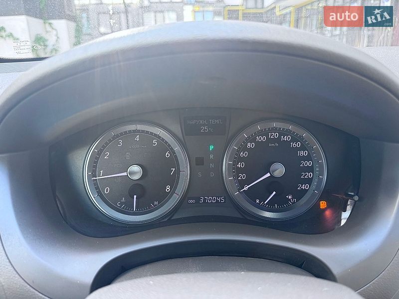 Седан Lexus ES 2011 в Виннице