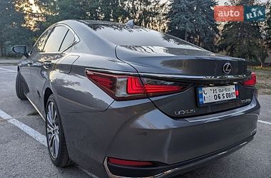 Седан Lexus ES 2021 в Києві