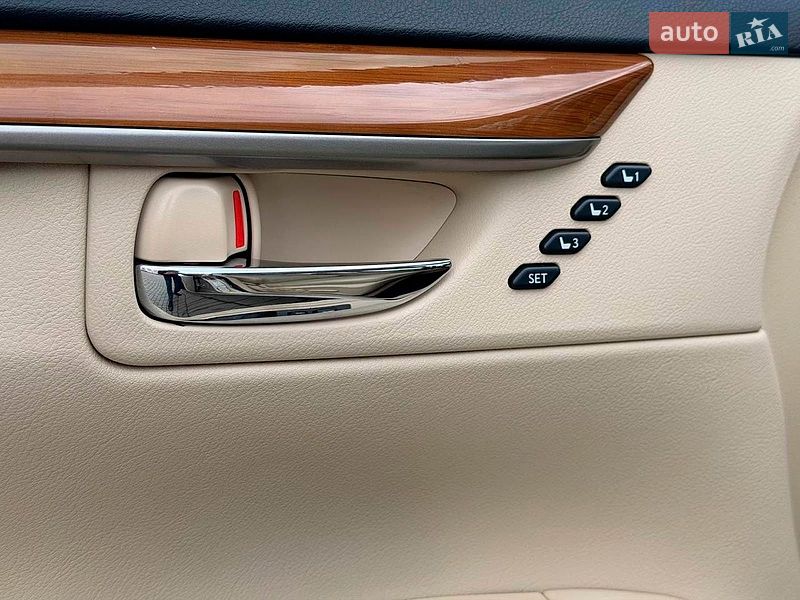 Седан Lexus ES 2015 в Одесі фото 13 Седан Lexus ES 2015 в Одесі