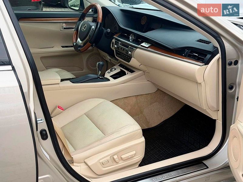Седан Lexus ES 2015 в Одесі фото 25 Седан Lexus ES 2015 в Одесі