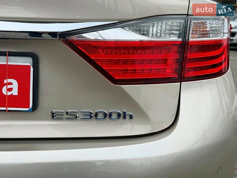 Седан Lexus ES 2015 в Одесі фото 20 Седан Lexus ES 2015 в Одесі