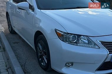 Седан Lexus ES 2013 в Кропивницком