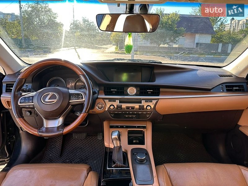 Седан Lexus ES 2016 в Києві фото 11 Седан Lexus ES 2016 в Києві