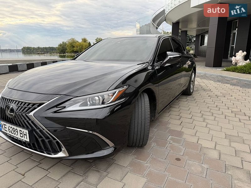 Седан Lexus ES 2021 в Днепре фото 3 Седан Lexus ES 2021 в Днепре