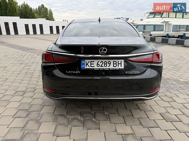 Седан Lexus ES 2021 в Днепре фото 5 Седан Lexus ES 2021 в Днепре