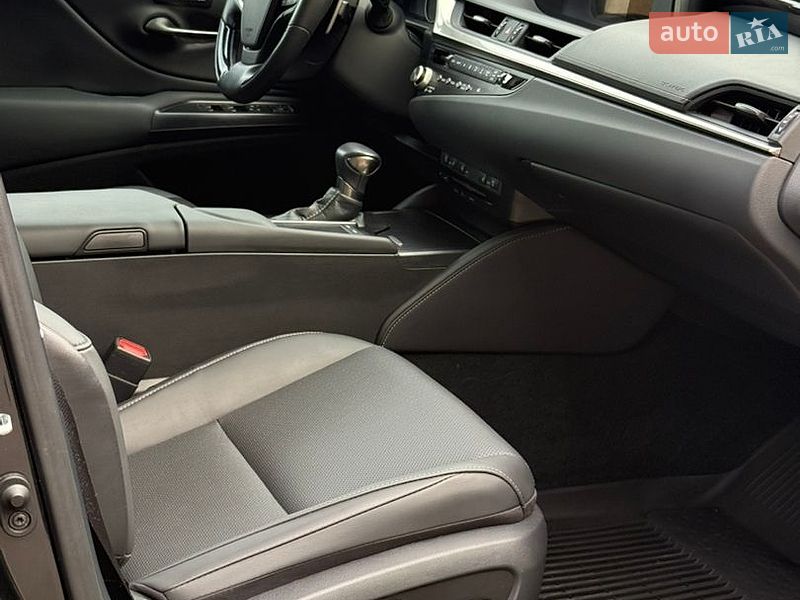 Седан Lexus ES 2021 в Умани фото 16 Седан Lexus ES 2021 в Умани