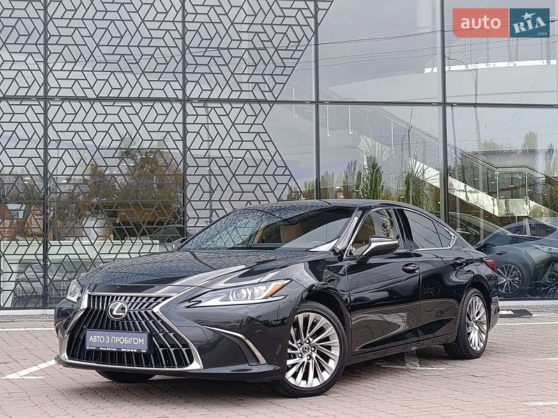 Седан Lexus ES 2021 в Києві