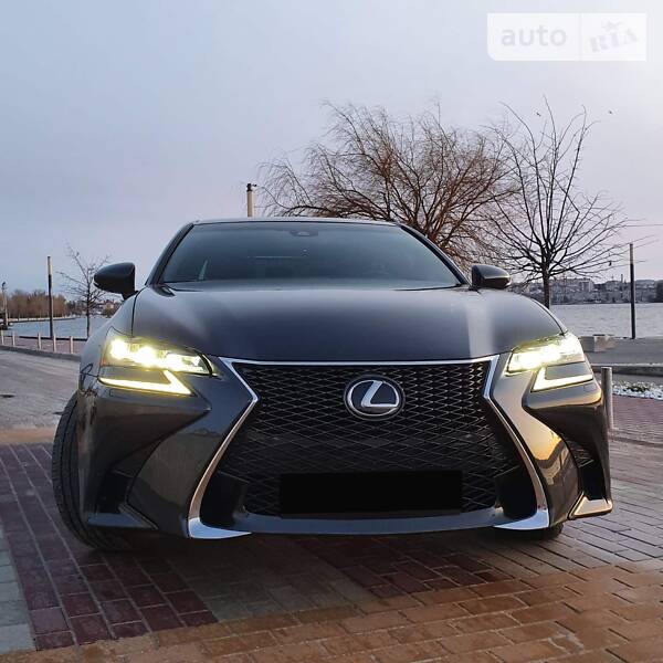 Седан Lexus GS 2017 в Тернополі