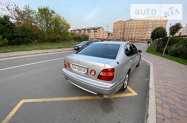 Седан Lexus GS 1998 в Киеве