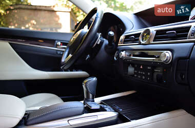 Седан Lexus GS 2016 в 