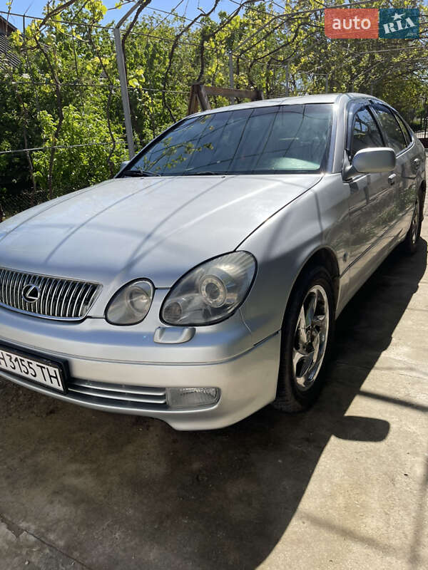 Lexus GS 1999