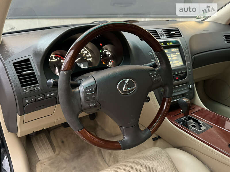 Седан Lexus GS 2005 в Киеве