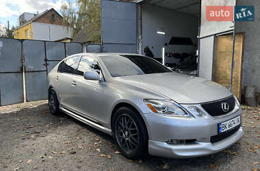 Седан Lexus GS 2005 в Остроге