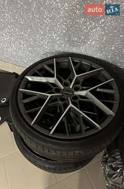 Седан Lexus GS 2015 в Івано-Франківську
