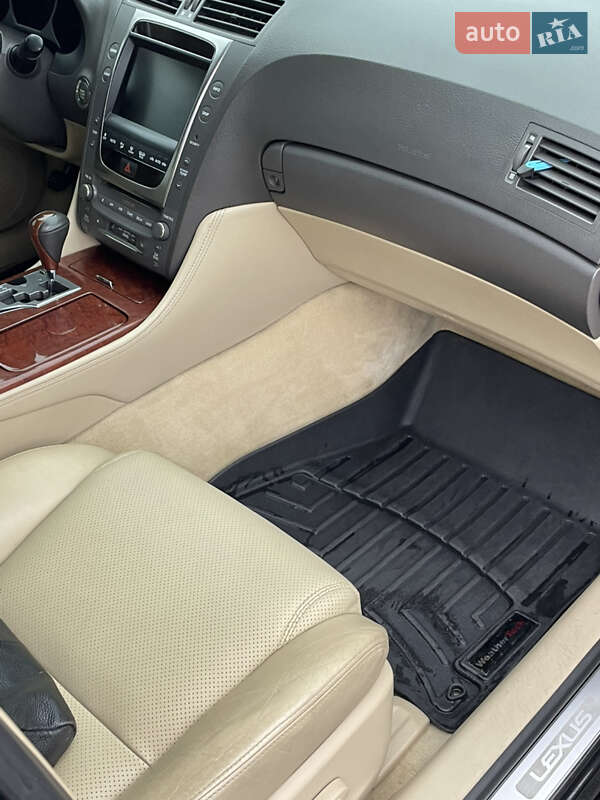 Седан Lexus GS 2008 в Киеве