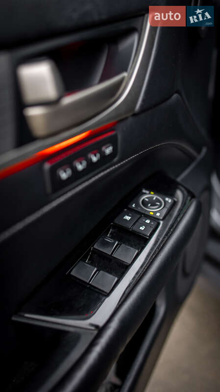 Седан Lexus GS 2012 в Черновцах