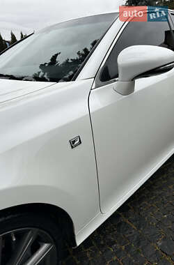 Седан Lexus GS 2013 в Львові