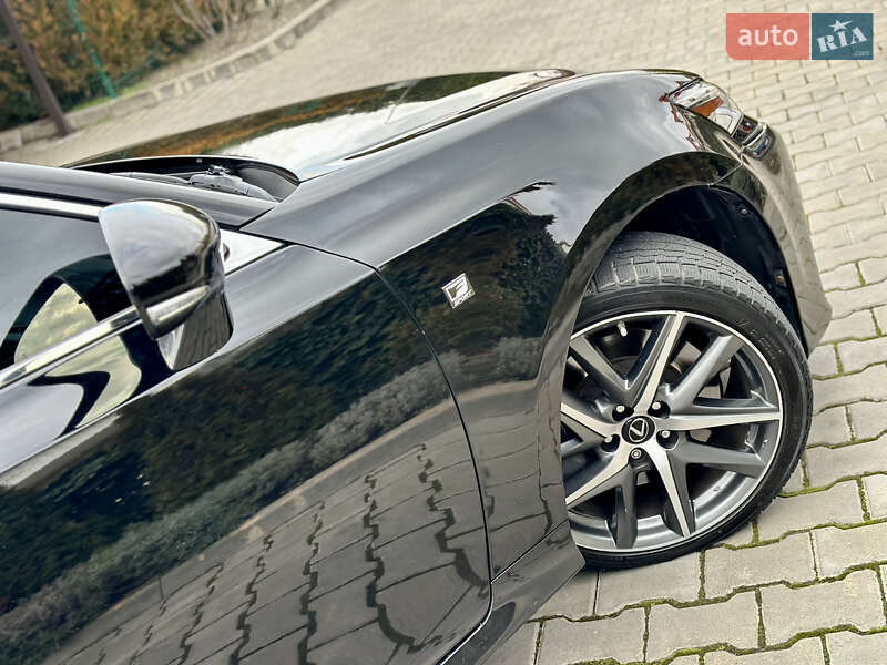 Седан Lexus GS 2017 в Одесі