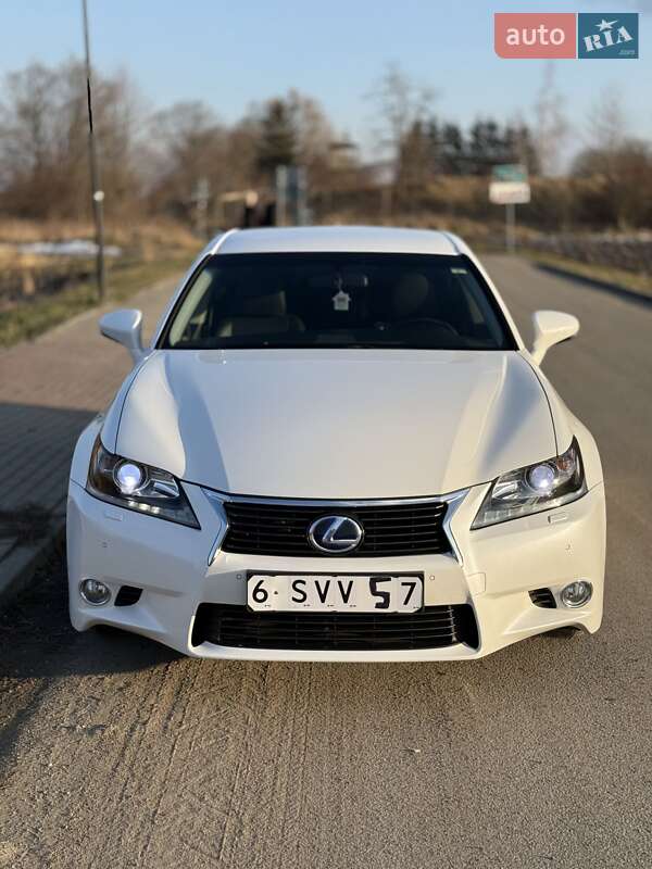 Седан Lexus GS 2014 в Львові