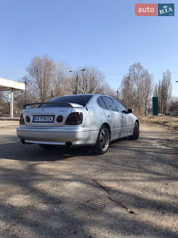Седан Lexus GS 2000 в Черкассах