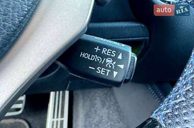 Седан Lexus GS 2015 в 