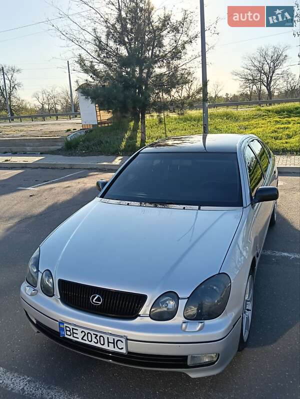 Lexus GS 1998