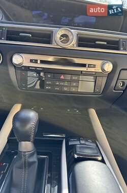 Седан Lexus GS 2015 в 