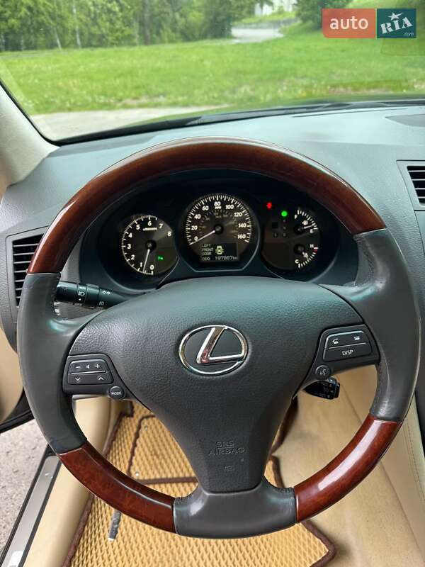 Седан Lexus GS 2008 в Львові